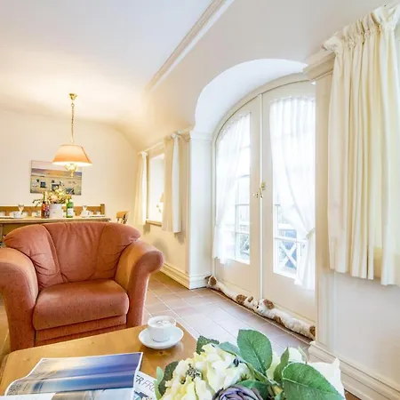 Casa de Férias Friesenhaus Kaeptn Hahn Hausteil 1